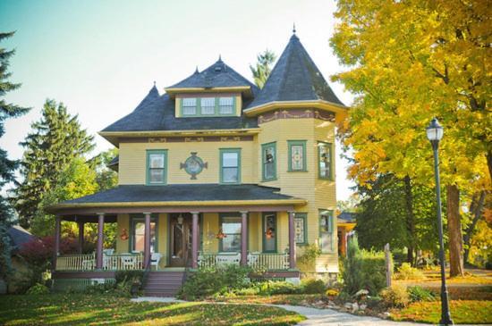 Ruby Manor Bed & Breakfast แกเนอนอเคว ภายนอก รูปภาพ